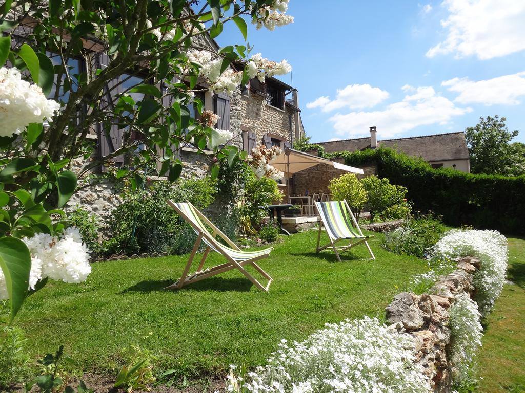 La Maison Du Fargis Auffargis Exteriör bild
